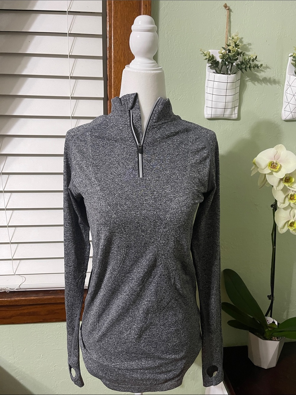 ZYIA Heather Charcoal Quarter-Zip Pullover